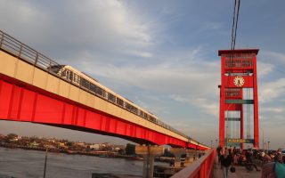 Jembatan-Ampera-LRT-Palembang